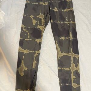 Varley Earth Tone Camouflage Leggings